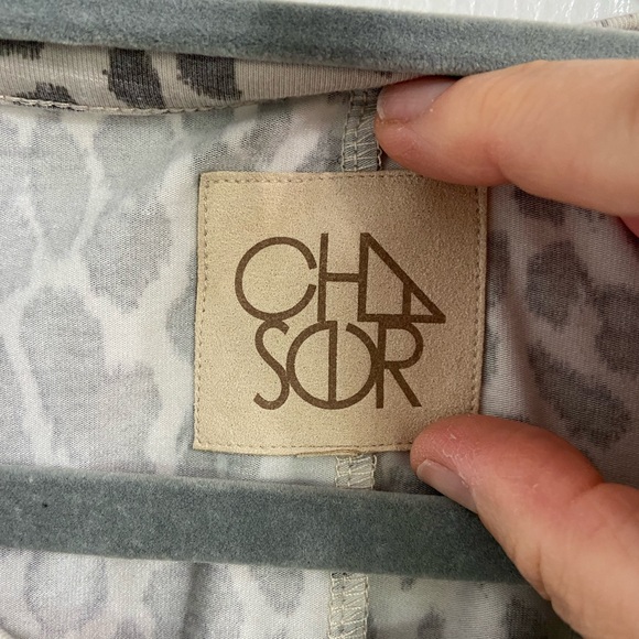 Chaser Quadrablend Bodycon Shirttail Dress Size Small Animal Print Crew Neck - Picture 2 of 4